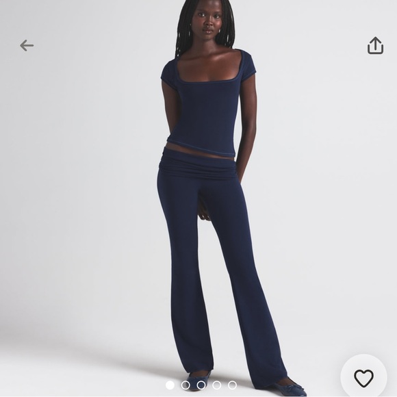 SKIMS Navy Set - Cotton Jersey Foldover Pants and Long Sleeve Mock Neck - Picture 7 of 8